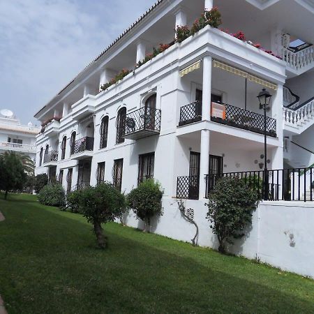 Apts Burriana Nerja Luaran gambar
