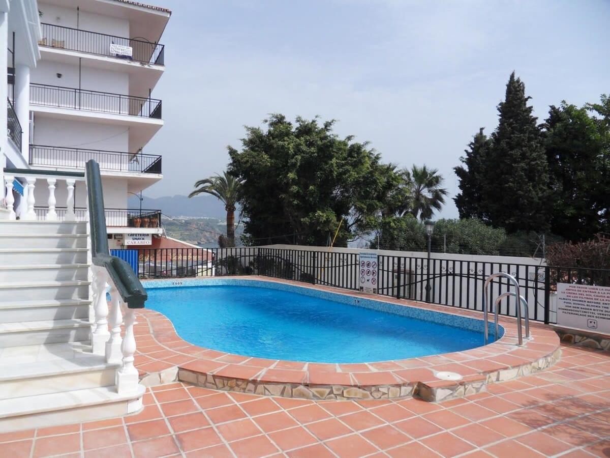 Apts Burriana Nerja Luaran gambar
